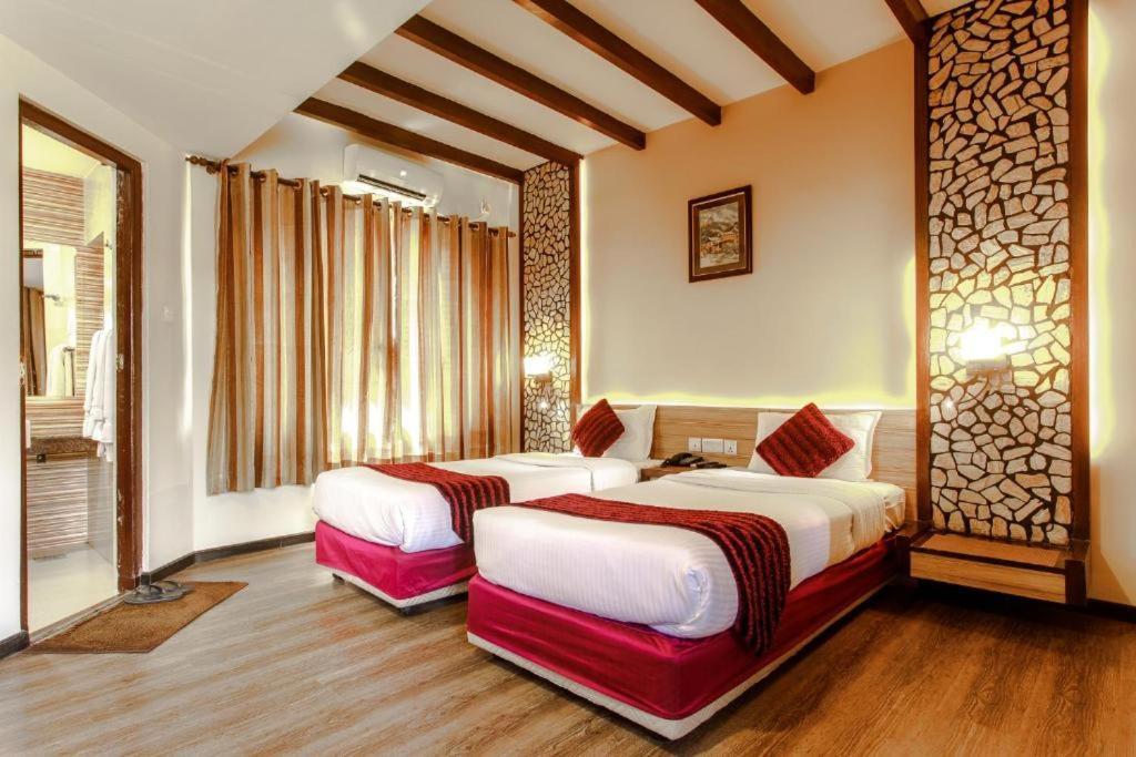The Lakeside Retreat By Ime Hospitality Pvt Ltd Pokhara Esterno foto